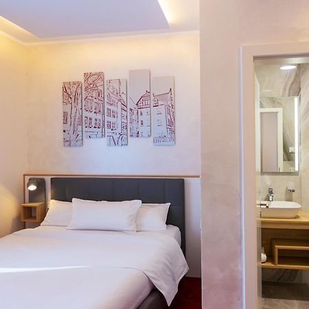 Hotel Am Waldkasino Erfurt Bagian luar foto