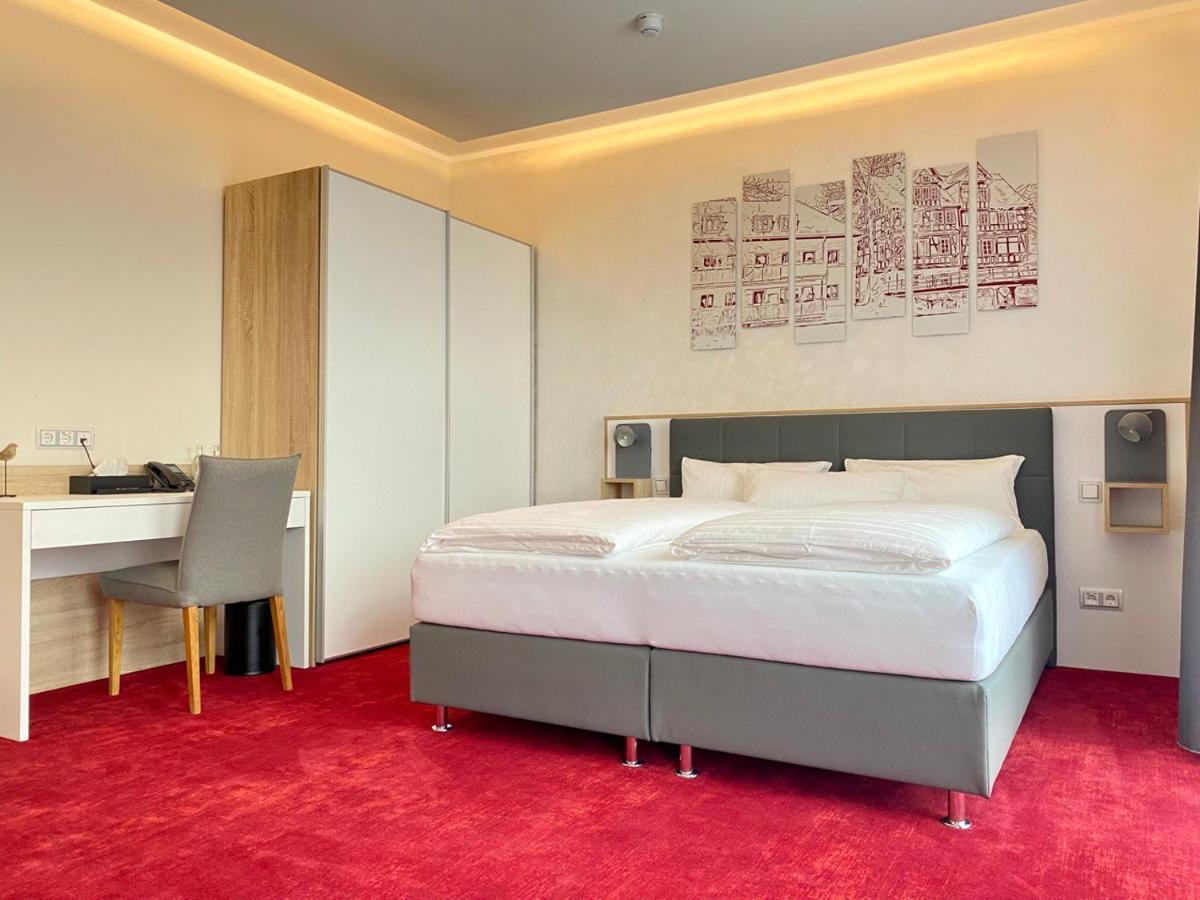 Hotel Am Waldkasino Erfurt Bagian luar foto